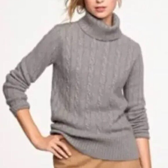 J Crew Angora & wool Cambridge Chunky Cable Knit Turtleneck Sweater Grey Large - Picture 9 of 9